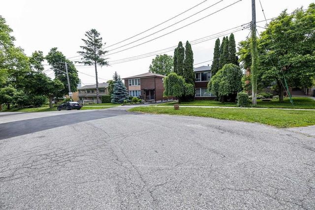 37 Cannon Rd, House detached with 3 bedrooms, 2 bathrooms and 8 parking in Toronto ON | Image 28