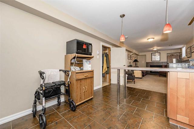 33 Kenwood Cres, House detached with 3 bedrooms, 2 bathrooms and 4 parking in Guelph ON | Image 11