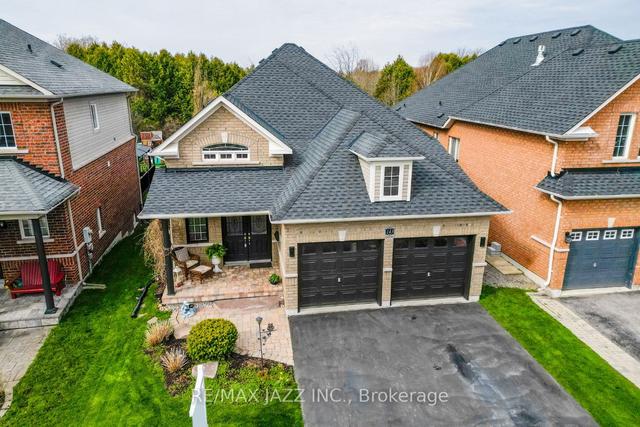 143 Nelson St, House detached with 2 bedrooms, 3 bathrooms and 4 parking in Clarington ON | Image 1