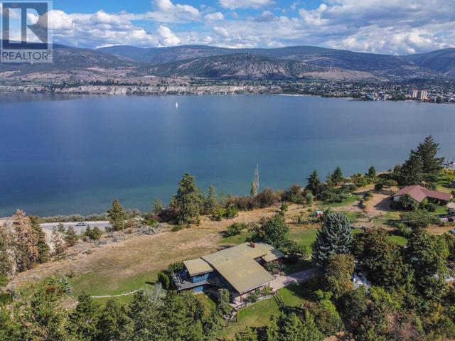 101 Hyslop Drive, House detached with 4 bedrooms, 3 bathrooms and 10 parking in Okanagan Similkameen F BC | Image 1