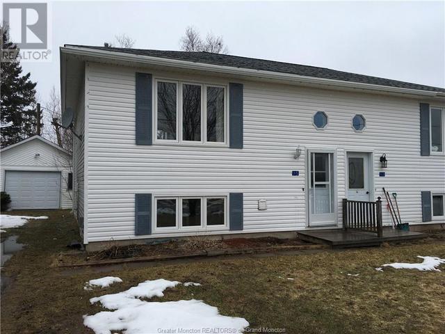 15 Tiffany Ave, House other with 3 bedrooms, 1 bathrooms and null parking in Bouctouche NB | Image 33