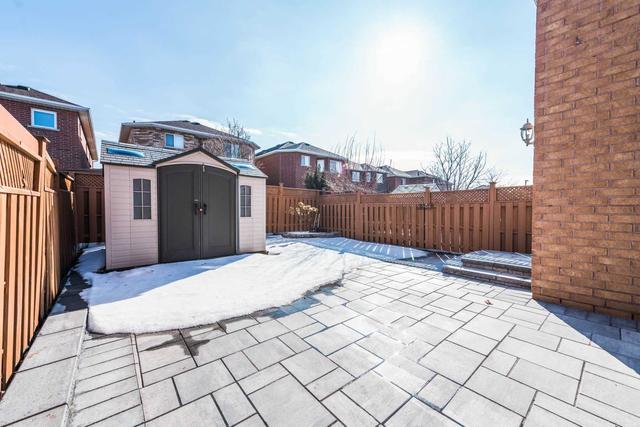 199 Purcell Cres, House semidetached with 3 bedrooms, 4 bathrooms and 5 parking in Vaughan ON | Image 28