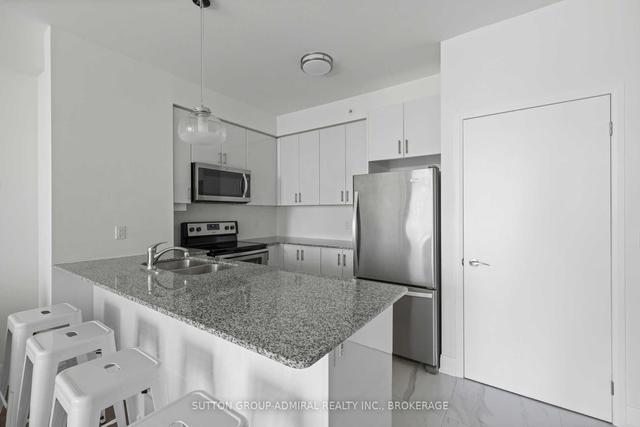 1806 - 2900 Highway 7 Rd, Condo with 1 bedrooms, 2 bathrooms and 1 parking in Vaughan ON | Image 2