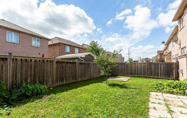8 Perkins Dr, House detached with 4 bedrooms, 4 bathrooms and 6 parking in Brampton ON | Image 35