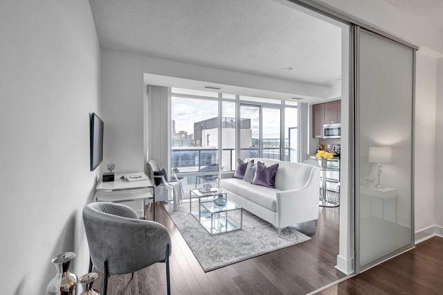 1009 - 90 Stadium Rd, Condo with 1 bedrooms, 1 bathrooms and 1 parking in Toronto ON | Image 5