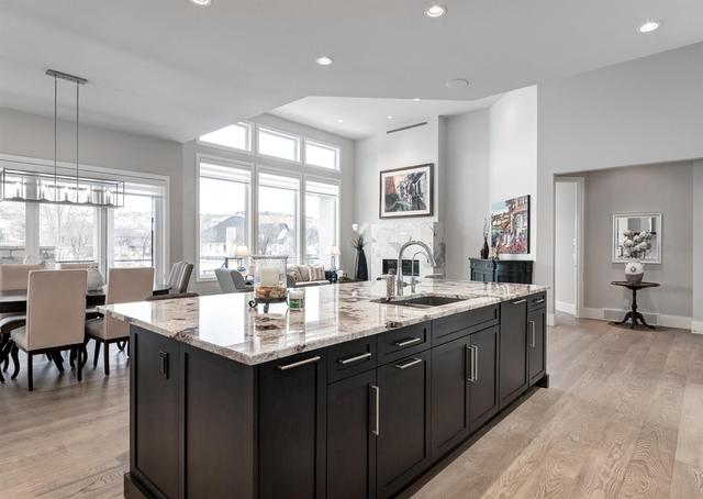 206 Cranbrook View Se, House detached with 3 bedrooms, 2 bathrooms and 6 parking in Calgary AB | Image 10