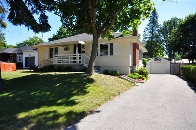 61 Peter St, House detached with 2 bedrooms, 2 bathrooms and 6 parking in Markham ON | Image 1
