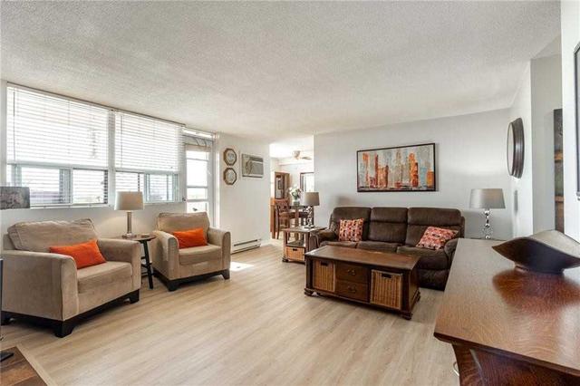 811 - 700 Dynes Rd, Condo with 3 bedrooms, 2 bathrooms and 2 parking in Burlington ON | Image 16
