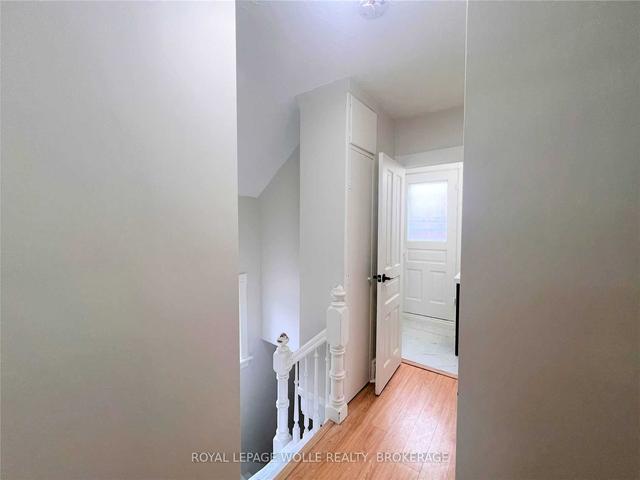 172 Duke Street St E, House detached with 3 bedrooms, 2 bathrooms and 2 parking in Kitchener ON | Image 5