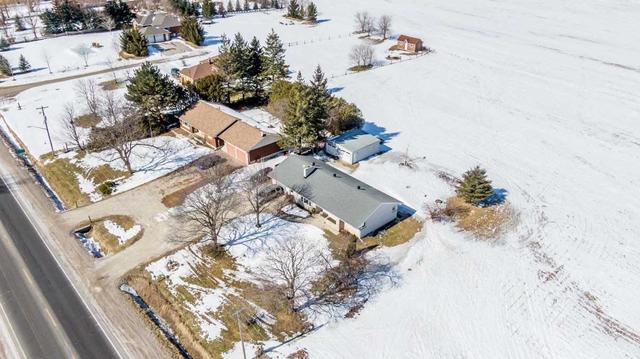 9154 Highway 89, House detached with 3 bedrooms, 2 bathrooms and 7 parking in Adjala Tosorontio ON | Image 11