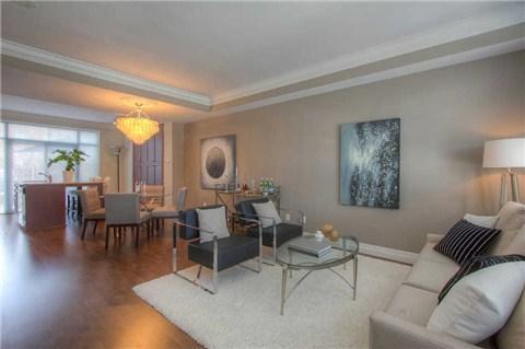 th01 - 924 Mount Pleasant Rd, Townhouse with 3 bedrooms, 3 bathrooms and 2 parking in Toronto ON | Image 3
