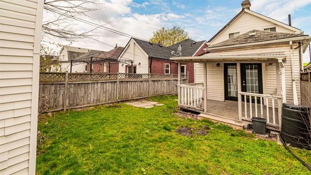212 Belmont Ave, House detached with 2 bedrooms, 2 bathrooms and 2 parking in Hamilton ON | Image 26
