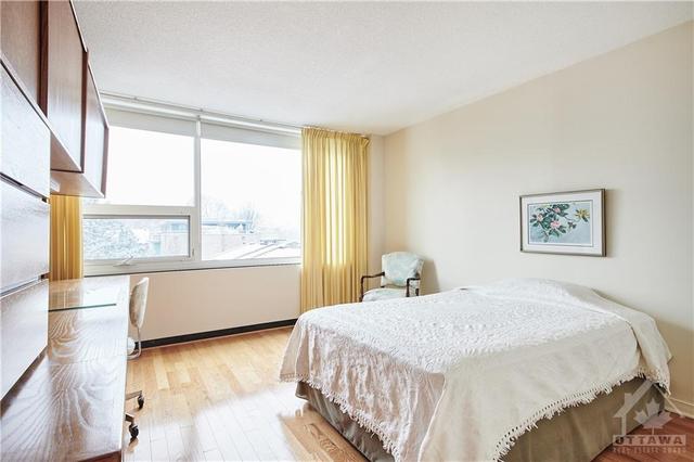 3a - 300 Queen Elizabeth Drive, Condo with 2 bedrooms, 2 bathrooms and 2 parking in Ottawa ON | Image 17