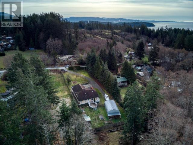 2339 Lang Bay Road, House detached with 3 bedrooms, 4 bathrooms and 2 parking in Powell River C BC | Image 92
