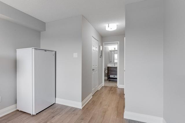301 - 2 Raymerville Dr, Condo with 2 bedrooms, 2 bathrooms and 1 parking in Markham ON | Image 16