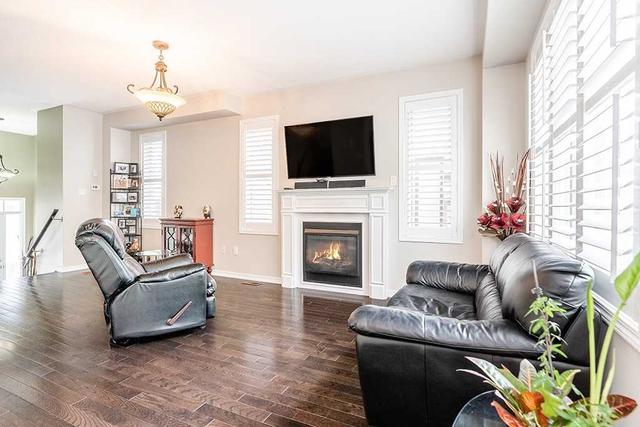 1033 Abram Crt, House detached with 3 bedrooms, 3 bathrooms and 6 parking in Innisfil ON | Image 20