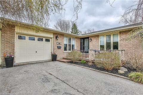 50 Sanders Crescent, House detached with 3 bedrooms, 3 bathrooms and 5 parking in Tillsonburg ON | Card Image