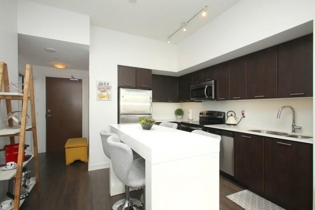 1905 - 2212 Lake Shore Blvd W, Condo with 1 bedrooms, 1 bathrooms and 1 parking in Toronto ON | Image 4