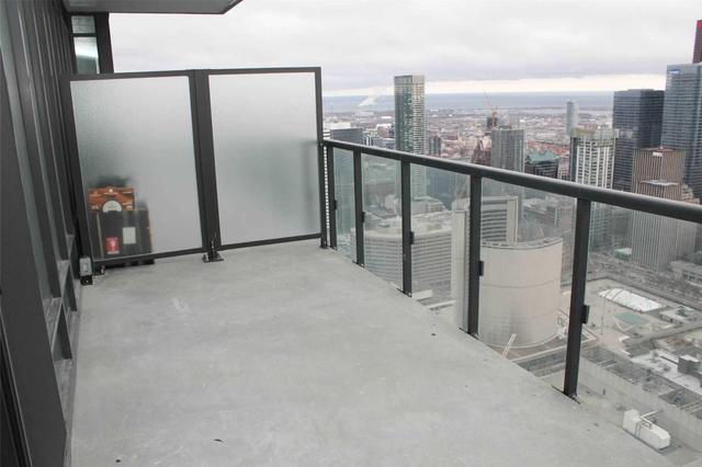 5108 - 488 University Ave, Condo with 2 bedrooms, 2 bathrooms and 1 parking in Toronto ON | Image 19