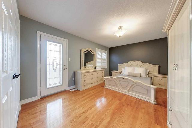 7327 Glamorgan Way, House detached with 4 bedrooms, 5 bathrooms and 5 parking in Mississauga ON | Image 21