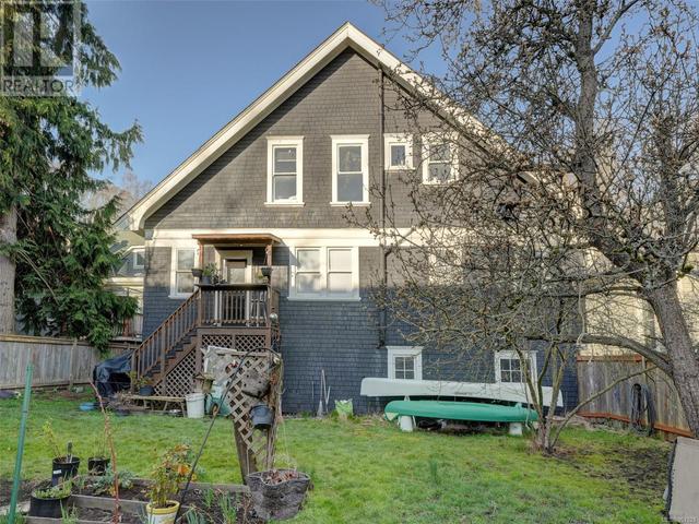 1325 Stanley Ave, House detached with 4 bedrooms, 4 bathrooms and null parking in Victoria BC | Image 21