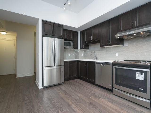 901 - 38 Cedarland Dr, Condo with 1 bedrooms, 2 bathrooms and 1 parking in Markham ON | Image 7