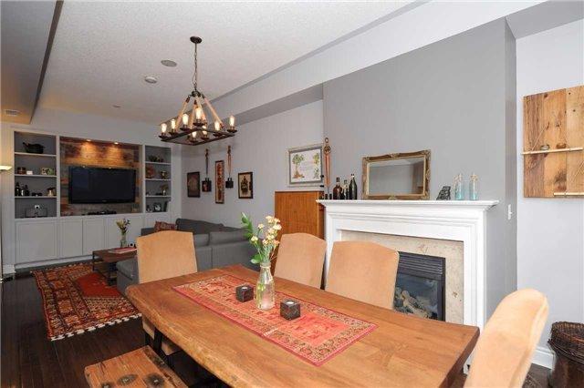 Th2 - 1 Rean Dr, Townhouse with 2 bedrooms, 3 bathrooms and 2 parking in Toronto ON | Image 3