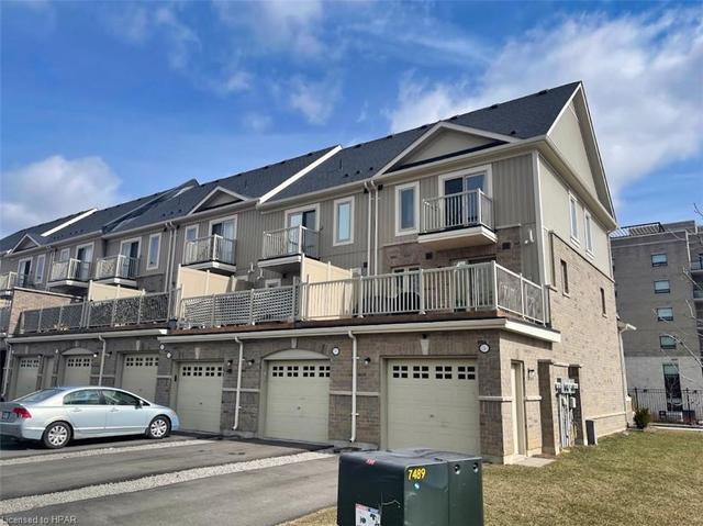 2 - 124 Watson Parkway N, House attached with 1 bedrooms, 1 bathrooms and 2 parking in Guelph ON | Image 1