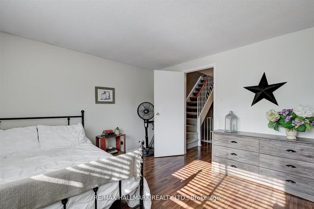 17 Dutch Myrtleway, Townhouse with 3 bedrooms, 4 bathrooms and 2 parking in Toronto ON | Image 11