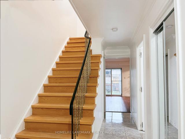80 Brookmill Blvd, House attached with 4 bedrooms, 3 bathrooms and 5 parking in Toronto ON | Image 11