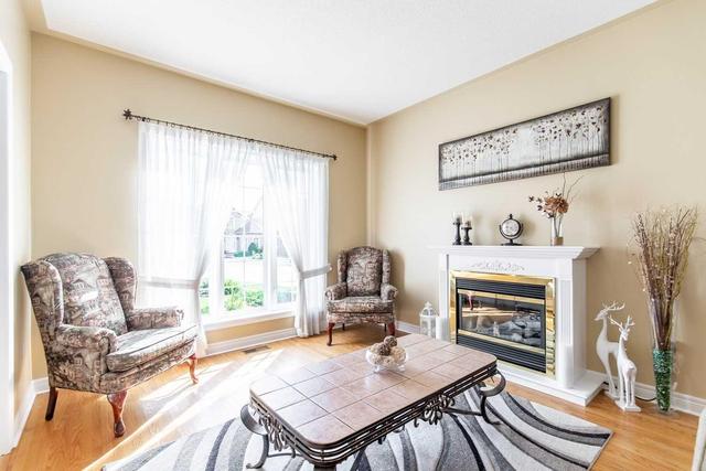 2118 Dalecroft Cres, House detached with 4 bedrooms, 4 bathrooms and 2 parking in Burlington ON | Image 8