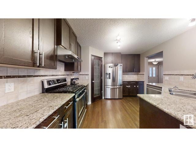 18015 87 St Nw, House detached with 3 bedrooms, 2 bathrooms and 4 parking in Edmonton AB | Image 5
