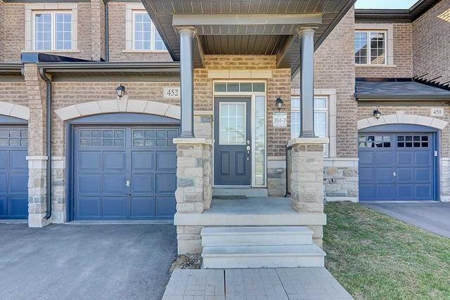 452 Wheat Boom Dr, House attached with 3 bedrooms, 3 bathrooms and 2 parking in Oakville ON | Image 12