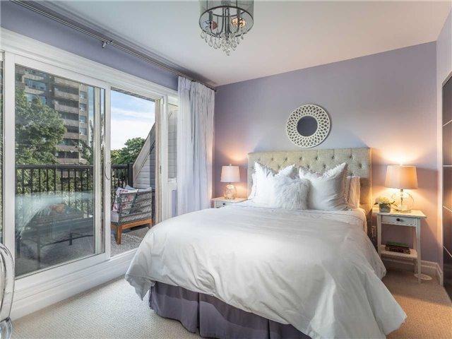 363A Roehampton Ave, Townhouse with 4 bedrooms, 3 bathrooms and 1 parking in Toronto ON | Image 15