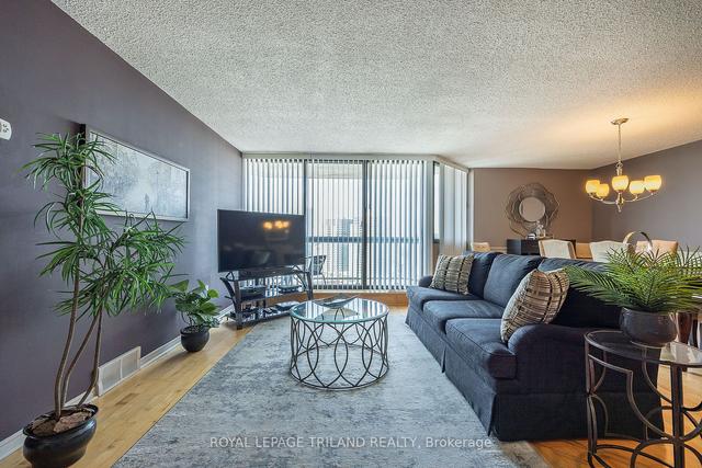 2006 - 363 Colborne St, Condo with 2 bedrooms, 2 bathrooms and 1 parking in London ON | Image 7