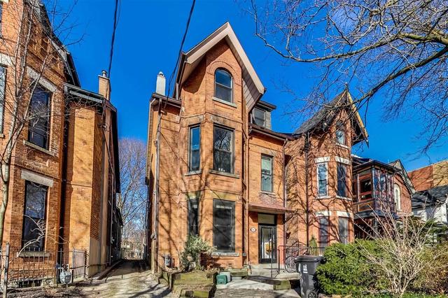 162 Cowan Ave, House detached with 5 bedrooms, 5 bathrooms and 6 parking in Toronto ON | Image 1