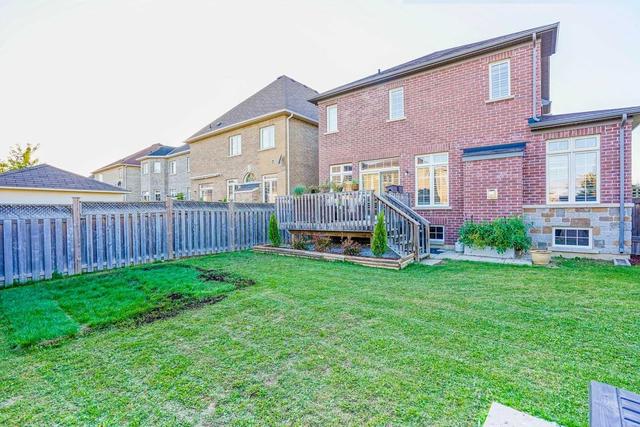 389 Wilfred Murison Ave, House detached with 4 bedrooms, 4 bathrooms and 4 parking in Markham ON | Image 25
