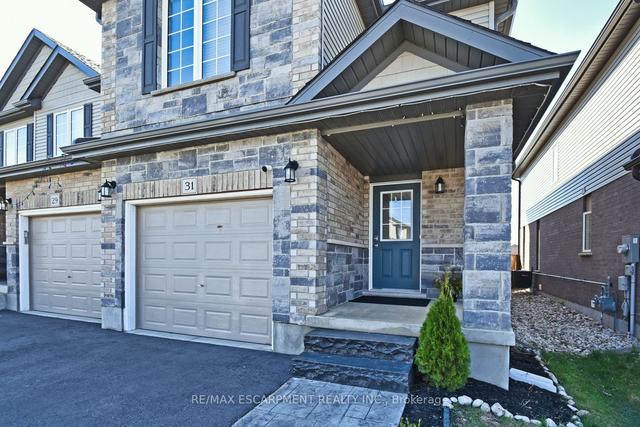 31 Arlington Pkwy, House attached with 4 bedrooms, 3 bathrooms and 2 parking in Brant ON | Image 1