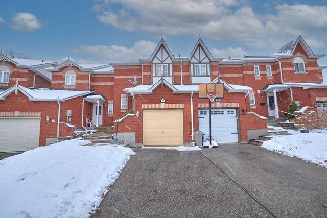 86 Gadwall Ave, House attached with 3 bedrooms, 2 bathrooms and 2 parking in Barrie ON | Image 1
