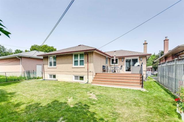 63 Barksdale Ave, House detached with 3 bedrooms, 4 bathrooms and 4 parking in Toronto ON | Image 20