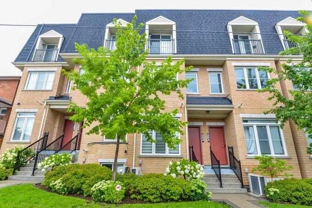204 - 400 Hopewell Ave, Townhouse with 2 bedrooms, 2 bathrooms and 1 parking in Toronto ON | Image 1