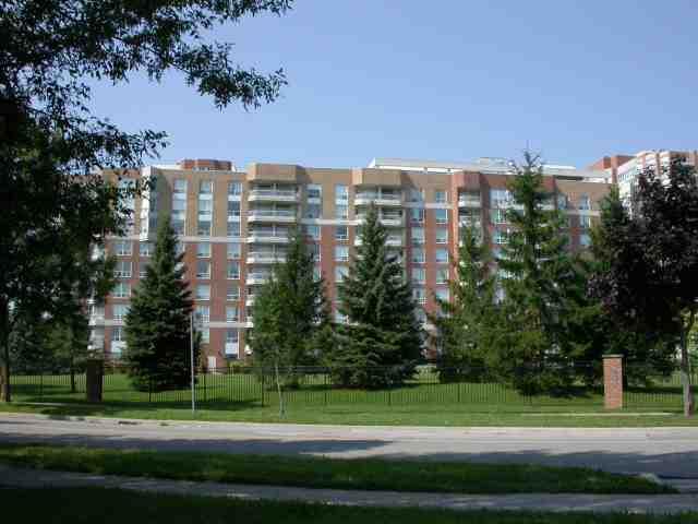 610 - 480 Mclevin Ave, Condo with 3 bedrooms, 2 bathrooms and 2 parking in Toronto ON | Image 1