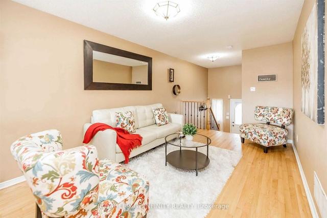 72 Mosley Cres, House detached with 2 bedrooms, 2 bathrooms and 5.5 parking in Brampton ON | Image 36