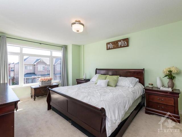 129 Overberg Way, Townhouse with 3 bedrooms, 3 bathrooms and 2 parking in Ottawa ON | Image 17