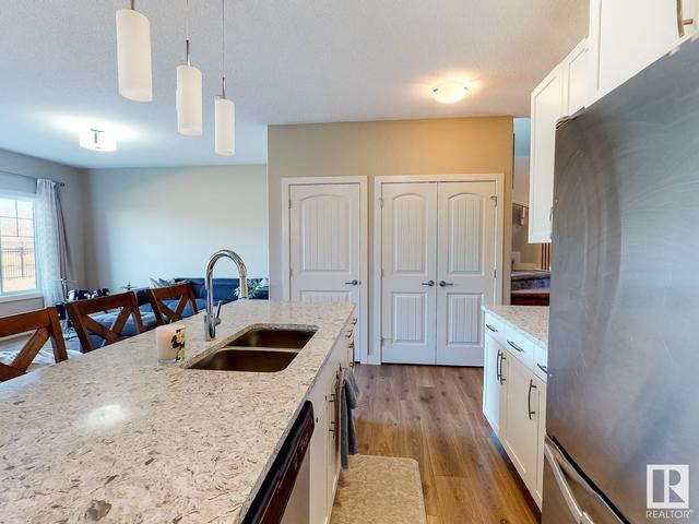 8604 223 St Nw, House detached with 3 bedrooms, 2 bathrooms and null parking in Edmonton AB | Image 8