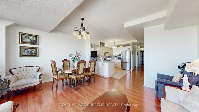 905 - 1600 Keele St, Condo with 2 bedrooms, 1 bathrooms and 1 parking in Toronto ON | Image 9