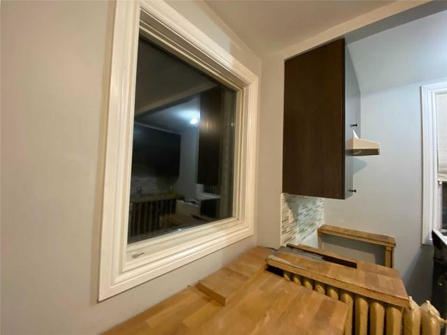 3rd fl - 416 Bloor St W, House other with 4 bedrooms, 0 bathrooms and 0 parking in Toronto ON | Image 1