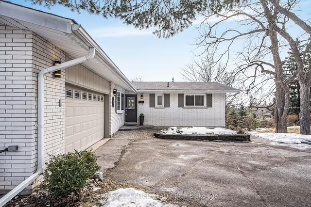 16 Oakwood Cres, House detached with 3 bedrooms, 2 bathrooms and 10 parking in Peterborough ON | Image 23