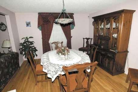 729 Old Harwood Ave, House detached with 5 bedrooms, 3 bathrooms and 8 parking in Ajax ON | Image 3