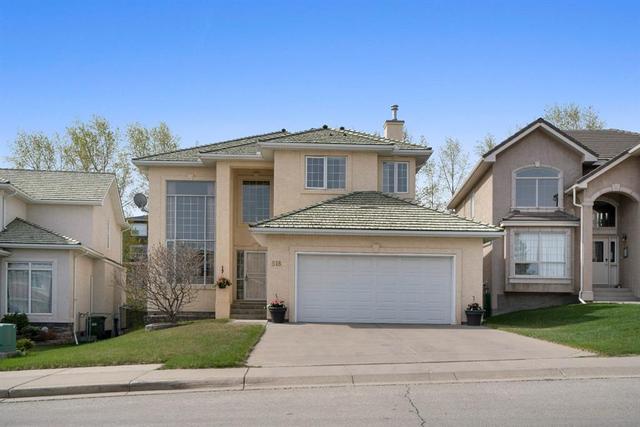 518 Hamptons Drive Nw, House detached with 5 bedrooms, 3 bathrooms and 4 parking in Calgary AB | Card Image